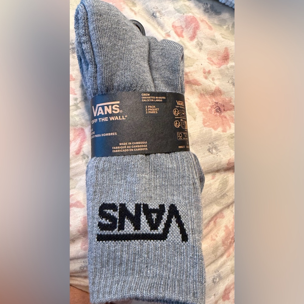 Vans Men's Gray Crew Socks 6.5-9 NWT 3 pack